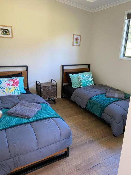 Pinbarren Green Lodges Noosa Exterior photo